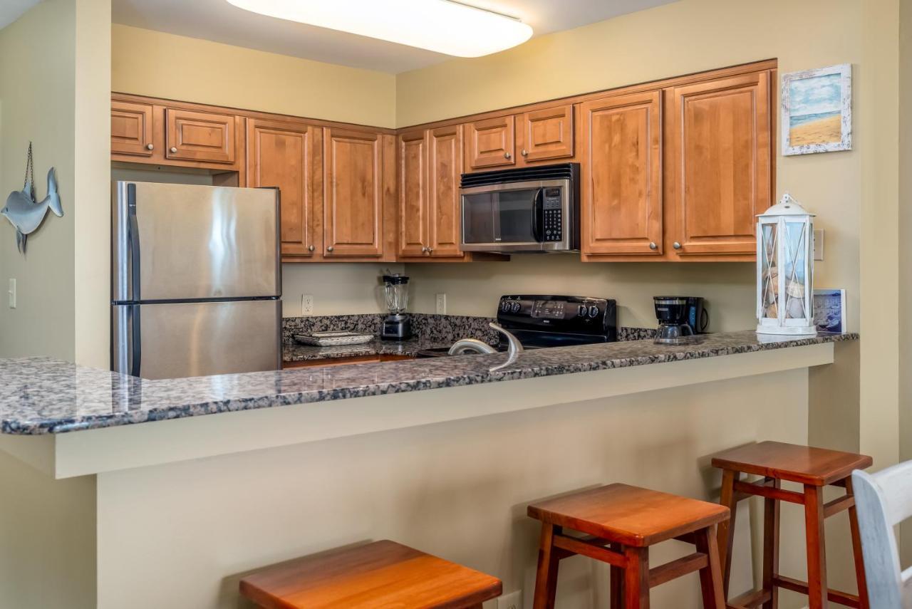 Footprints In The Sand - Beautiful First Floor Walk-Out Is Only Steps To The Pool And Beach Boardwalk! Condo Dauphin Island Exteriör bild