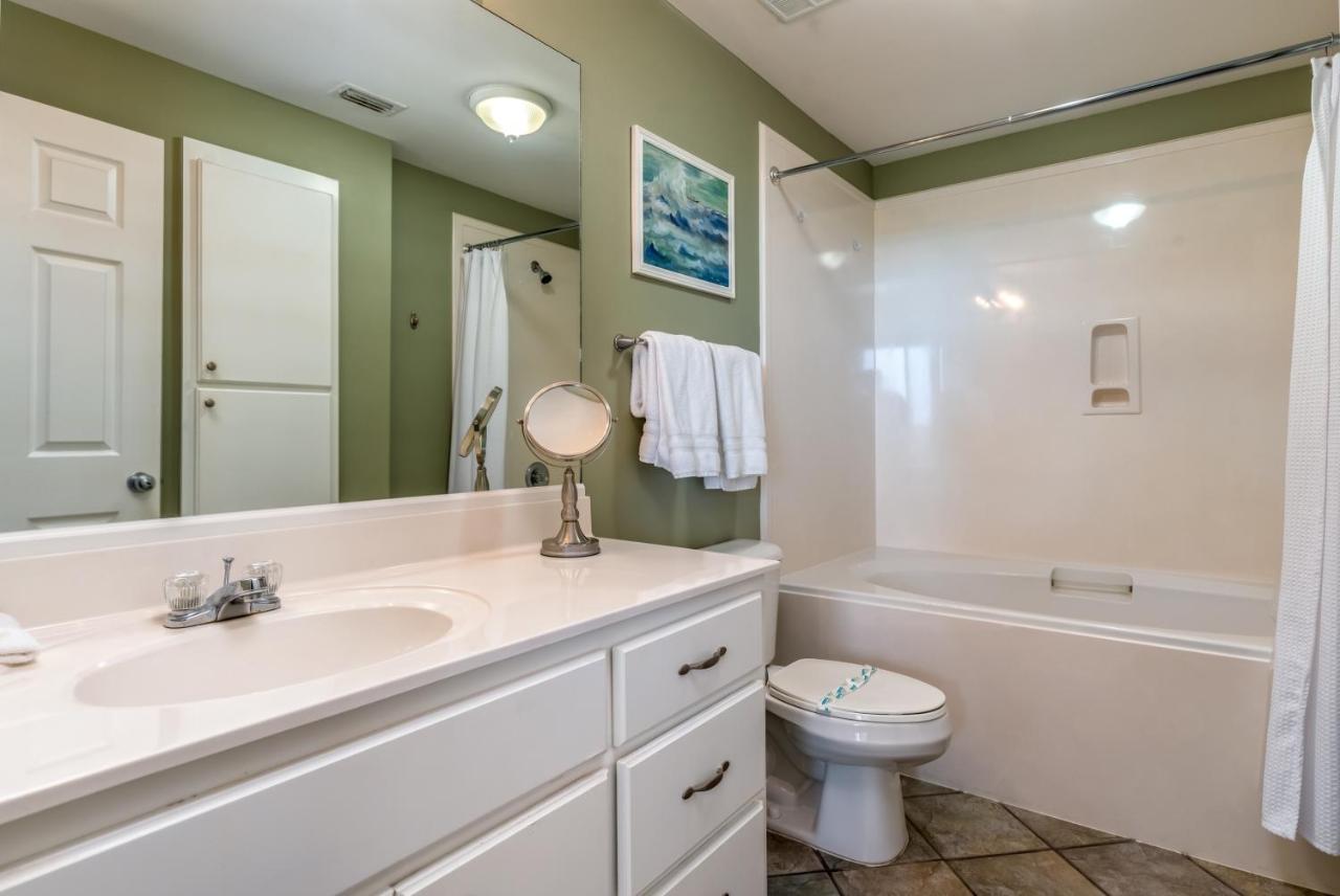 Footprints In The Sand - Beautiful First Floor Walk-Out Is Only Steps To The Pool And Beach Boardwalk! Condo Dauphin Island Exteriör bild